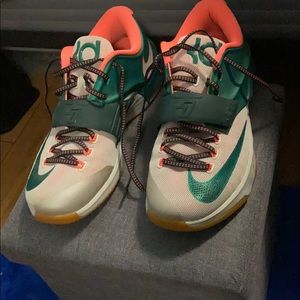 Nike KD “Easy Money” 7’s